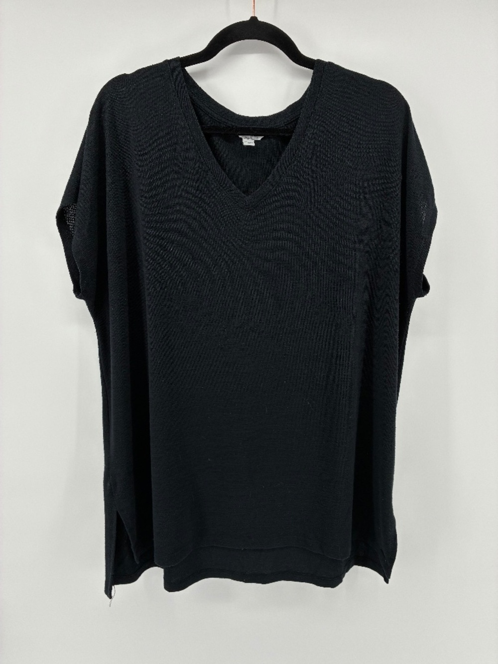 Black Orvis Woman’s Oversized Tee